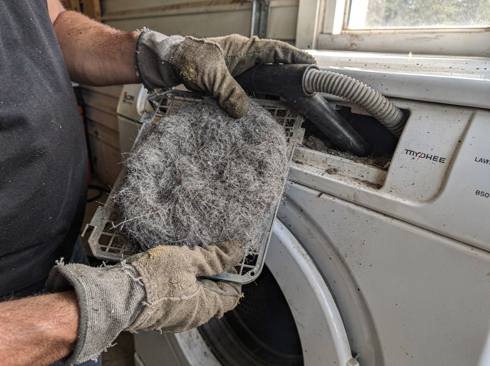 Cleaning Dryer Lint Trap service in Kaysville, UT